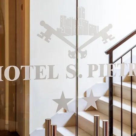 San Pietro Hotel 2*