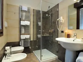 San Pietro Hotel 2*